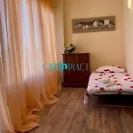 MOSCATEL Apartamento en Chalet con piscina compartida
