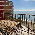 Apartamento frente al mar en Calpe con parking para 4 personas