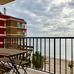 Apartamento frente al mar en Calpe con parking para 4 personas
