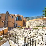 Casa Maryvilla