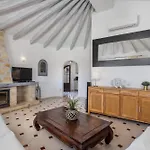 Villa Aloe - Plusholidays