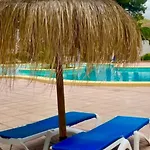 Casa Encantadora