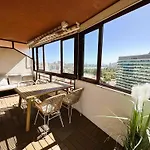 Beach Apartment With Pool & Gym
