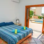 Villa Corina