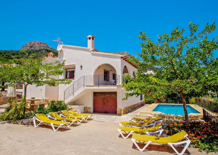 Laura-28A - Traditionally Furnished Detached Villa With Peaceful Surroundings In Calpe
