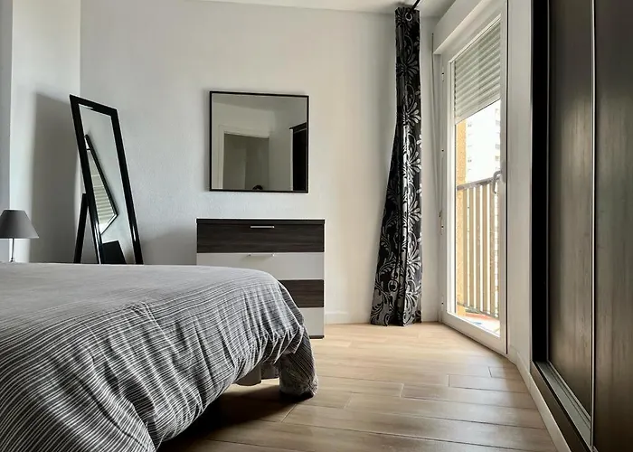 Apartamento frente al mar en Calpe con parking para 4 personas