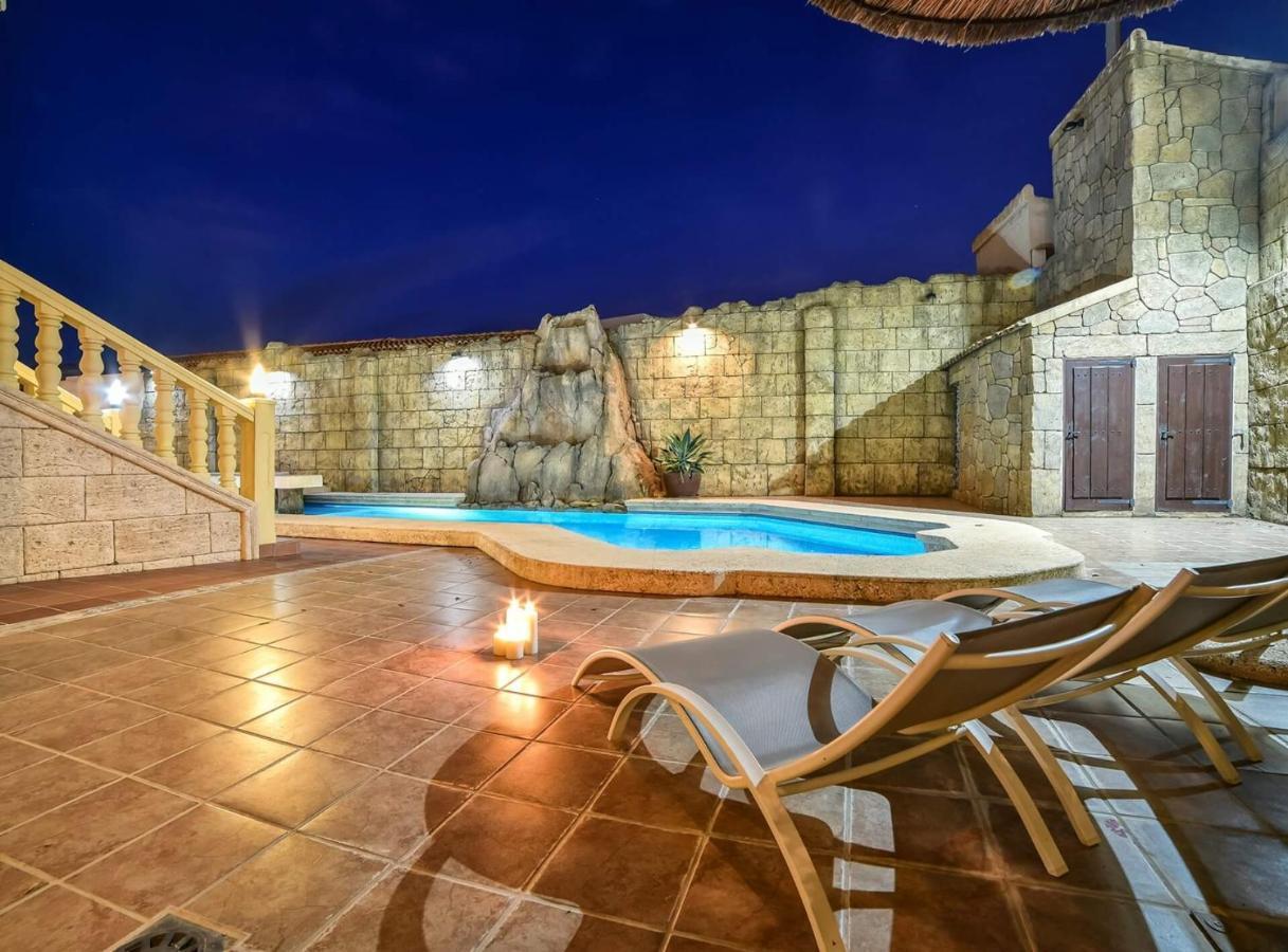 Alhambra Villa *