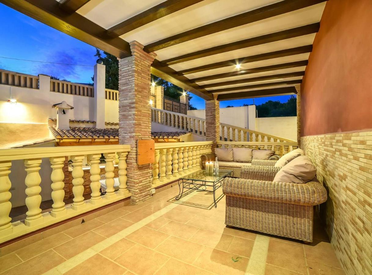 Villa Alhambra *