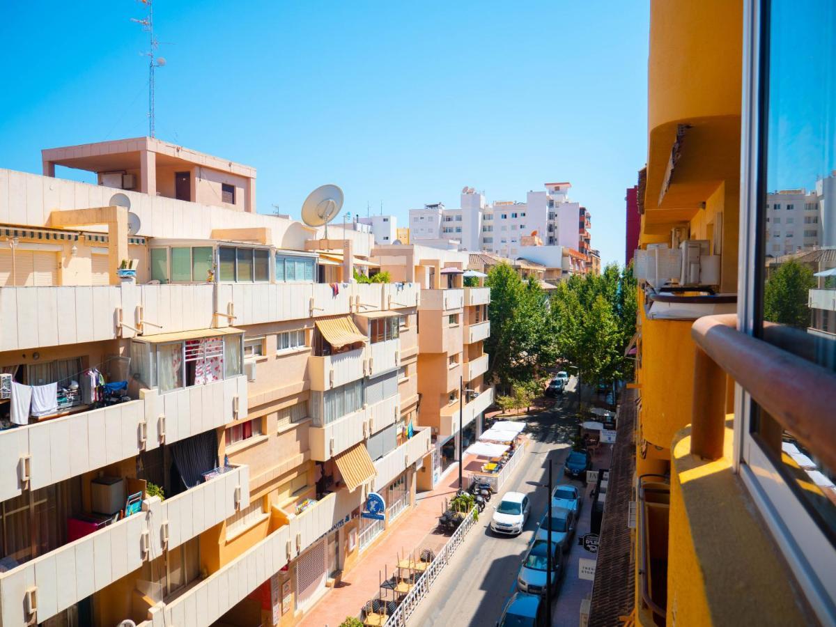 Apolo 8 Inftour Apartment