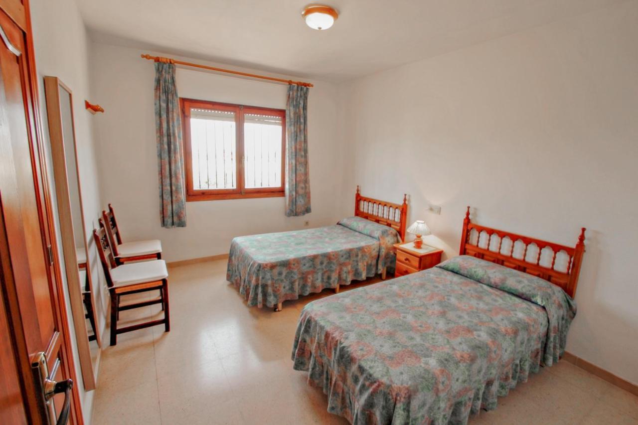Villa Laura-28a - Traditionally Furnished Detached With Peaceful Surroundings In Calpe