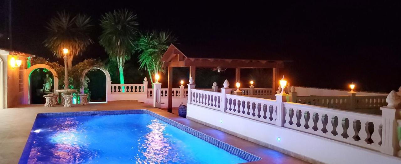 Villa Med Panoramautsikt Med Privat Pool I Calpe, Costa Blanca, Spanien