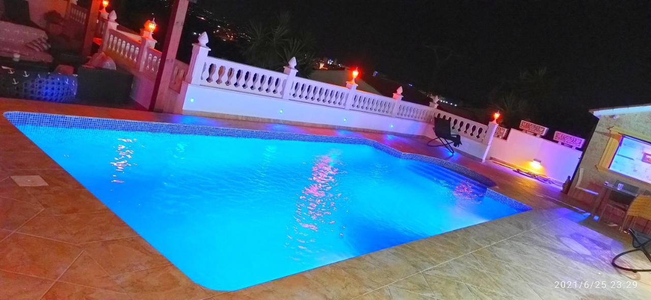 Villa Med Panoramautsikt Med Privat Pool I Calpe, Costa Blanca, Spanien *