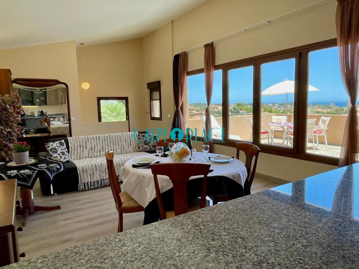 Moscatel Apartamento En Chalet Con Piscina Compartida *