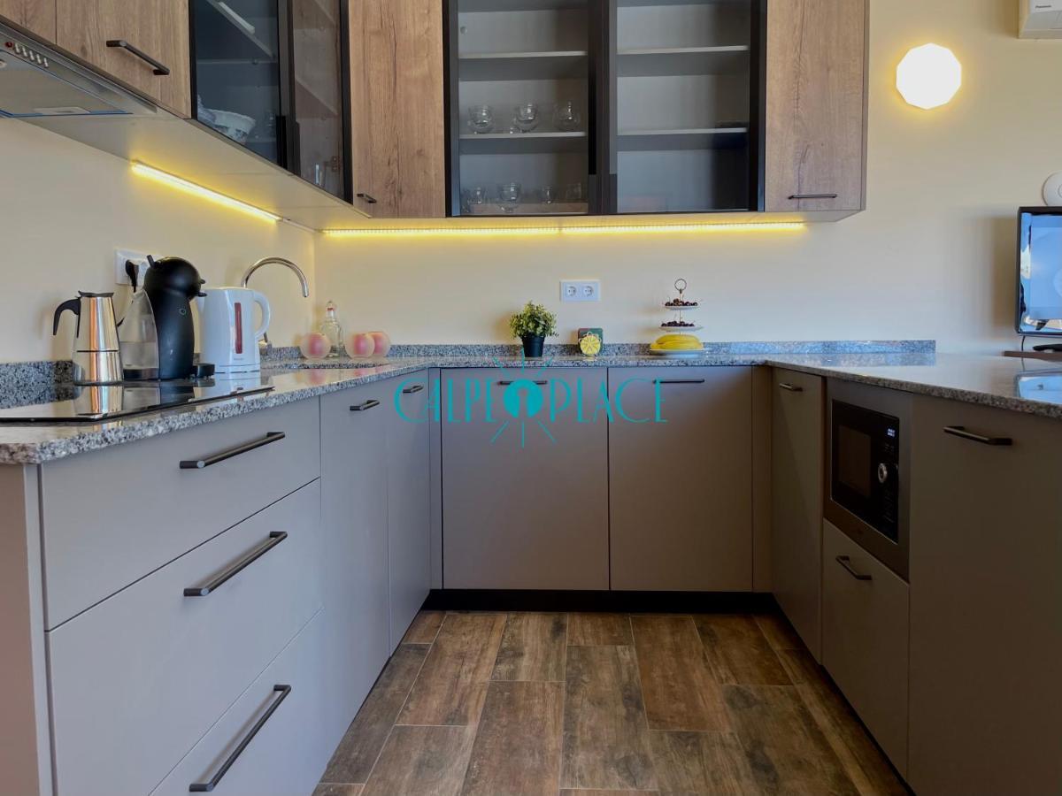 Moscatel Apartamento En Chalet Con Piscina Compartida