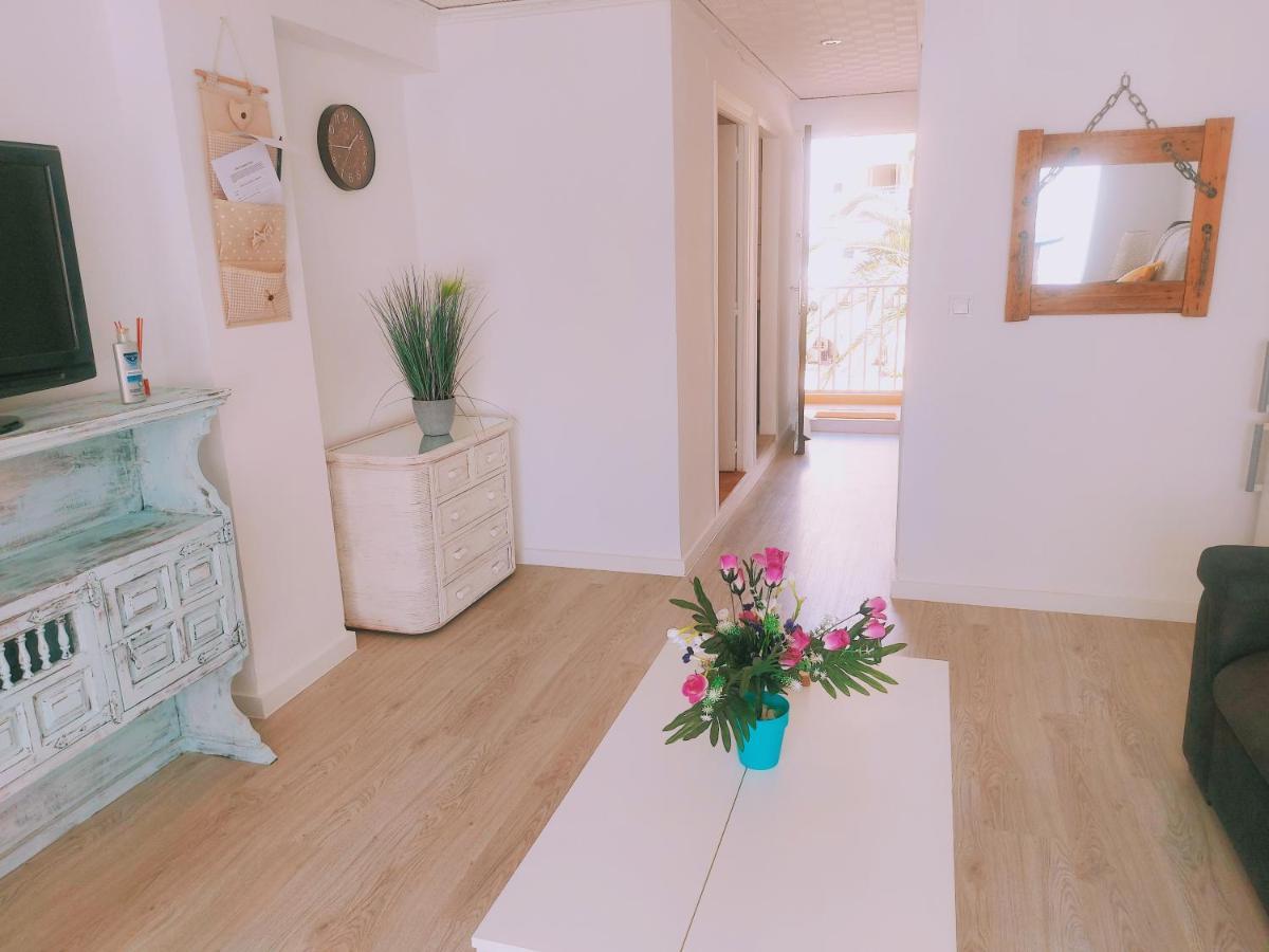 Just Beachy Apartment *