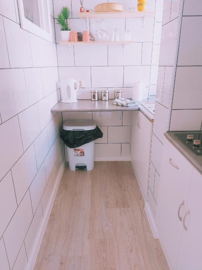 Just Beachy Apartment *