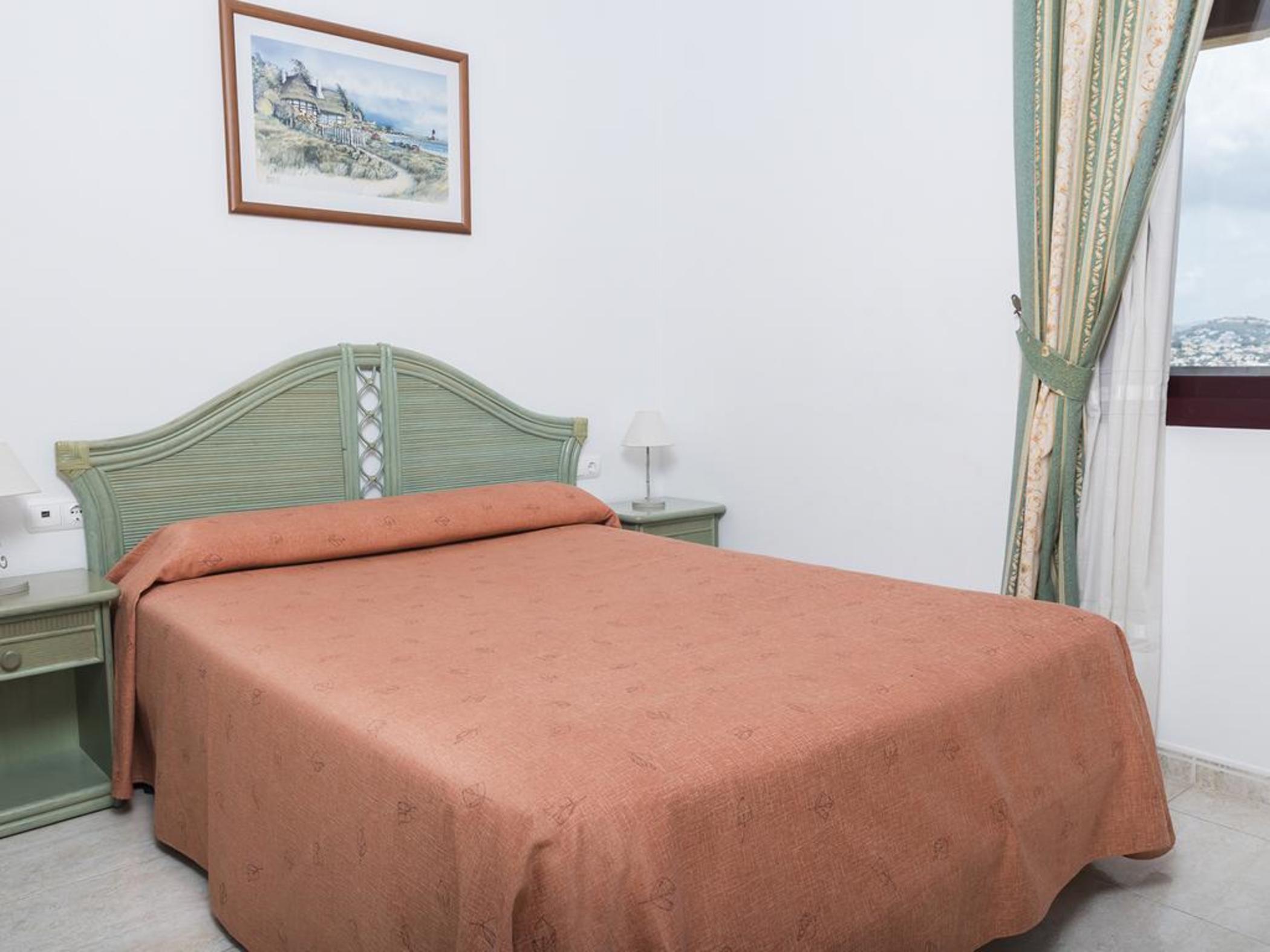 Coral * Calpe