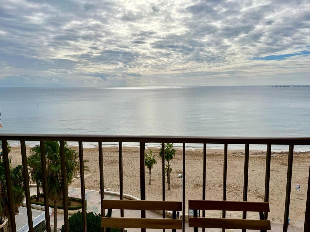 Frente Al Mar En Con Parking 4 Personas Apartamento