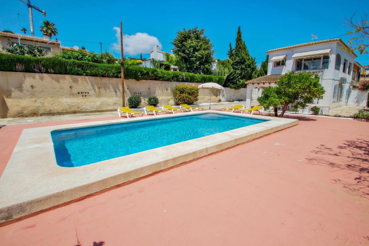 Tere - With Private Swimming Pool In *