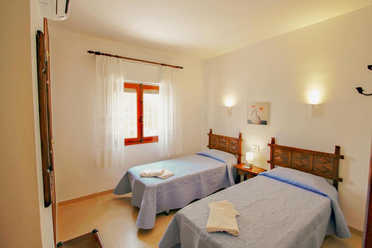 Villa Tere - With Private Swimming Pool In Calpe