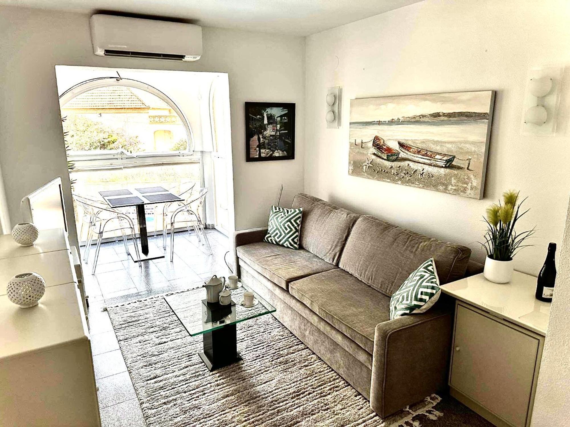 Dulce & Saladar Apartment