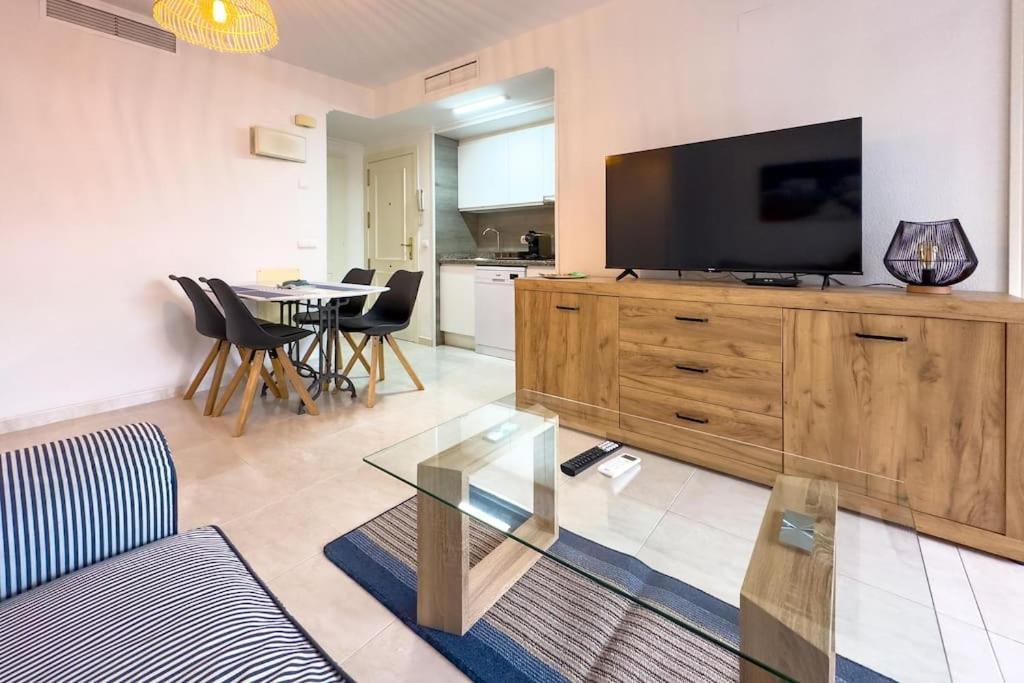 Hugo - Azulenacalpe Apartamento Calpe