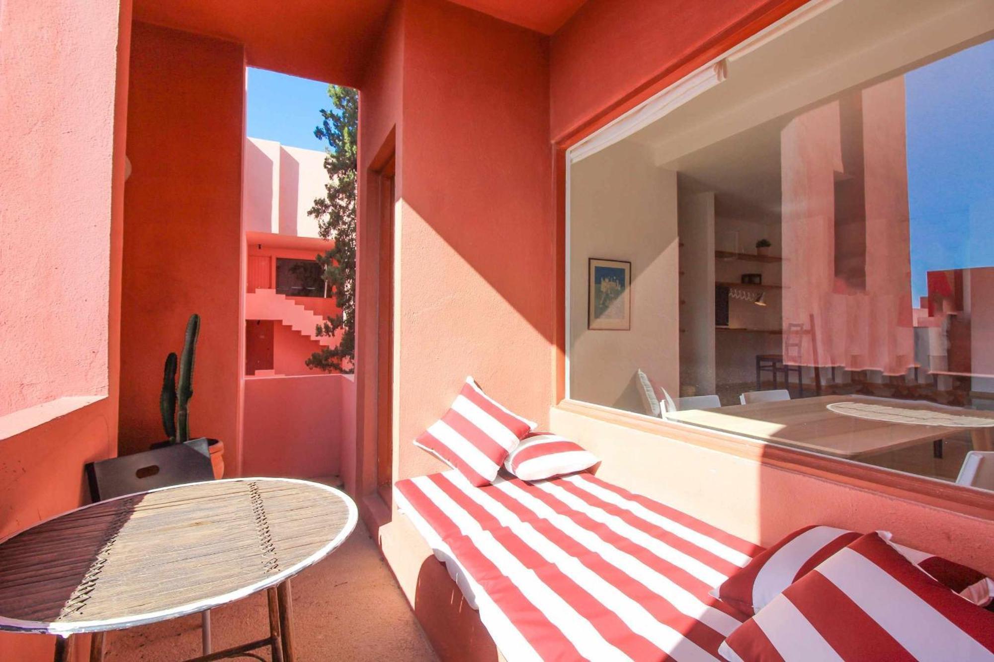 In Muralla Roja - 0413 Apartment *