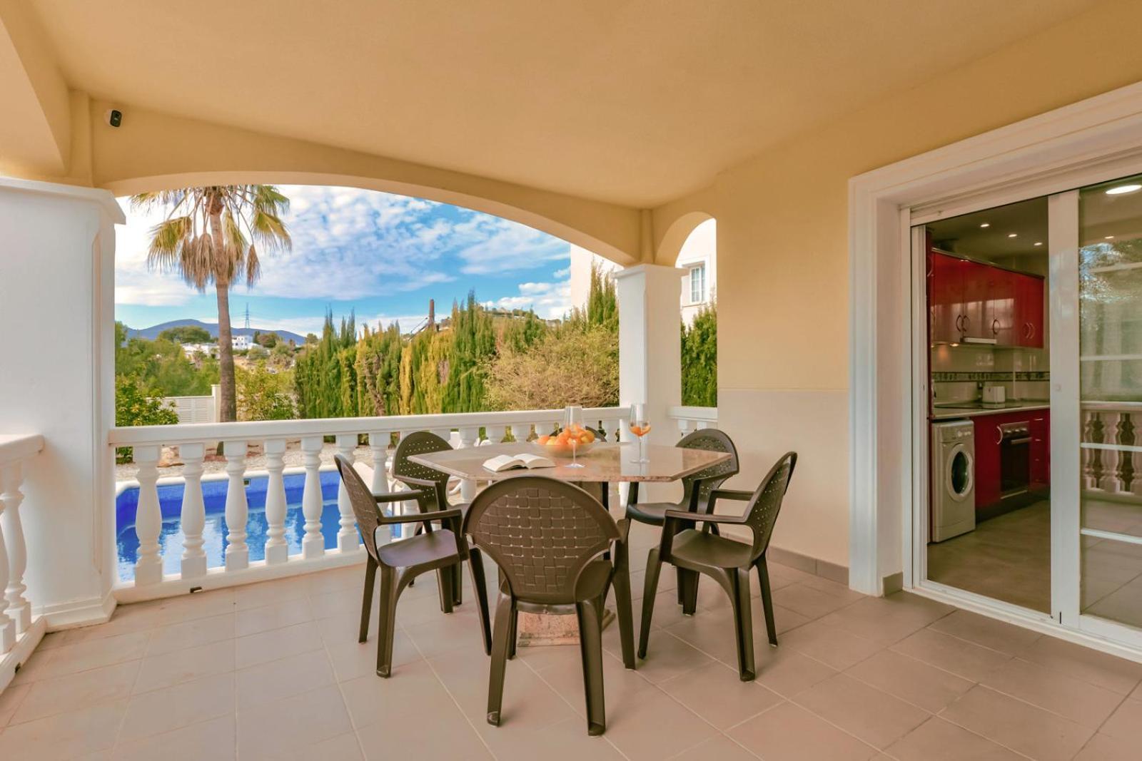 Villa Guzman - Andrea Calpe