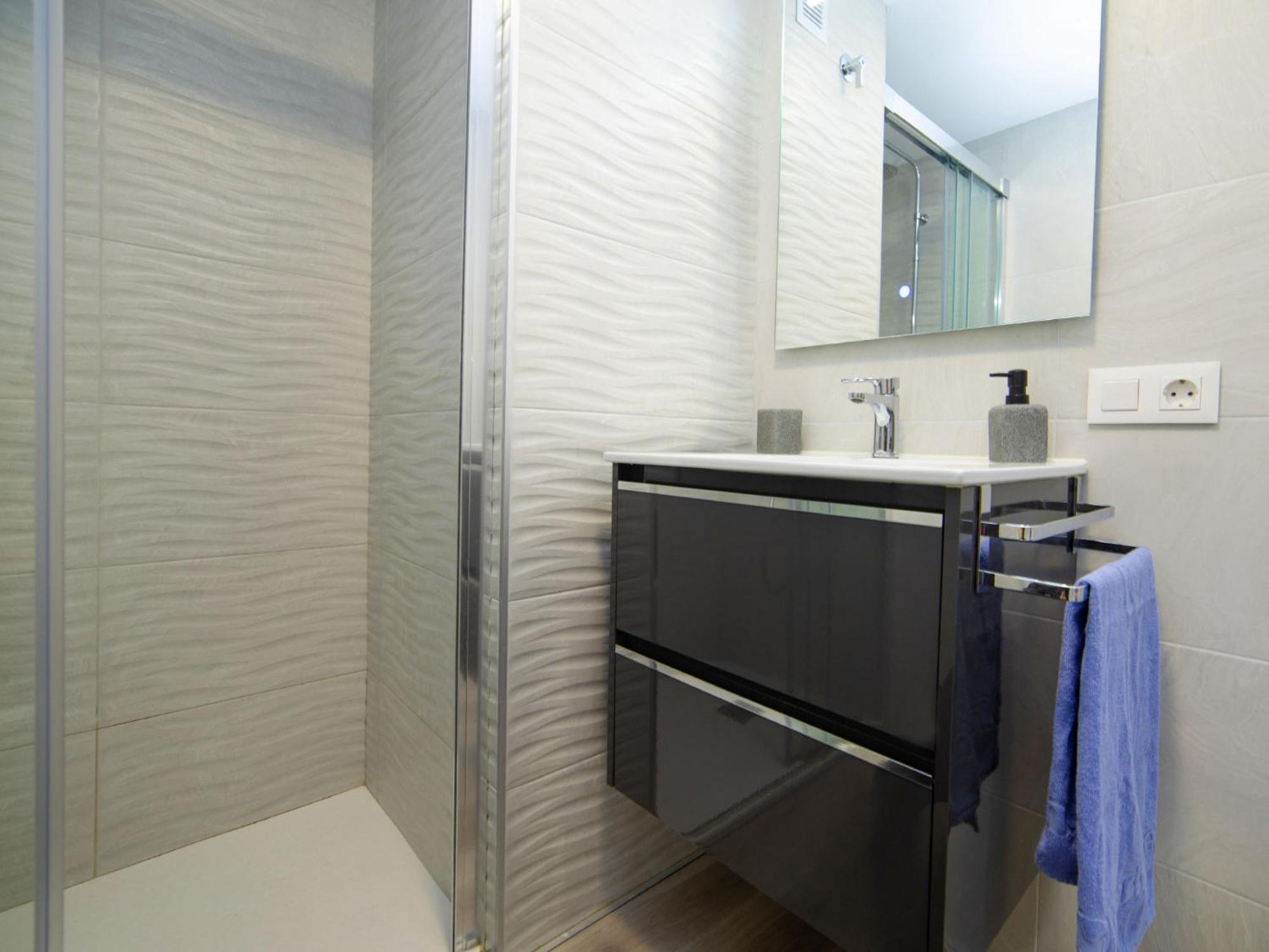 Voramar-10 By Interhome