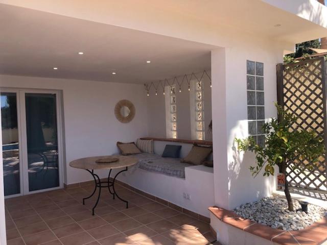 Apartment Casa Sobre El Mar, A Beautiful Oasis 1000m From Beach