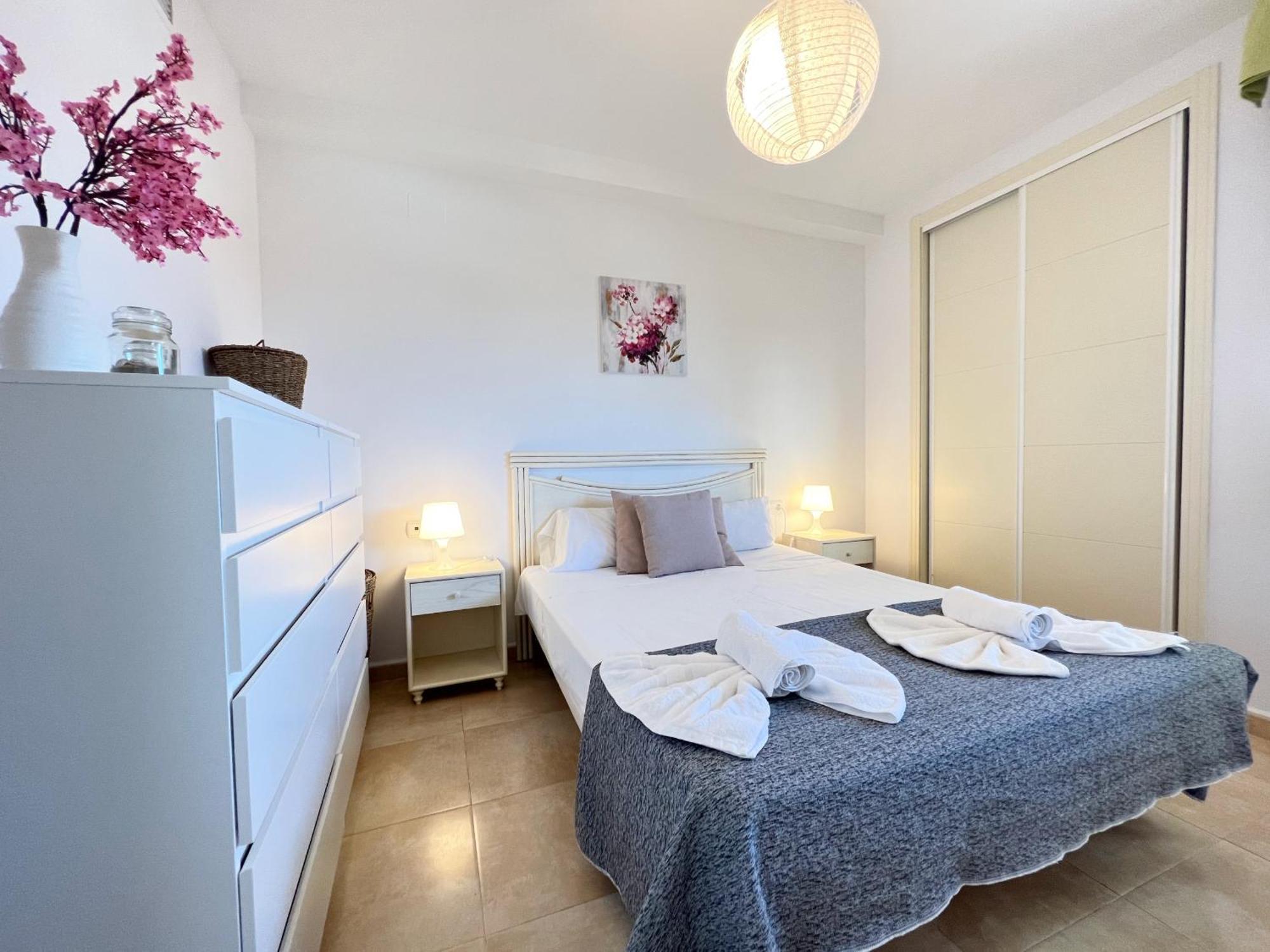 Esmeralda * Calpe
