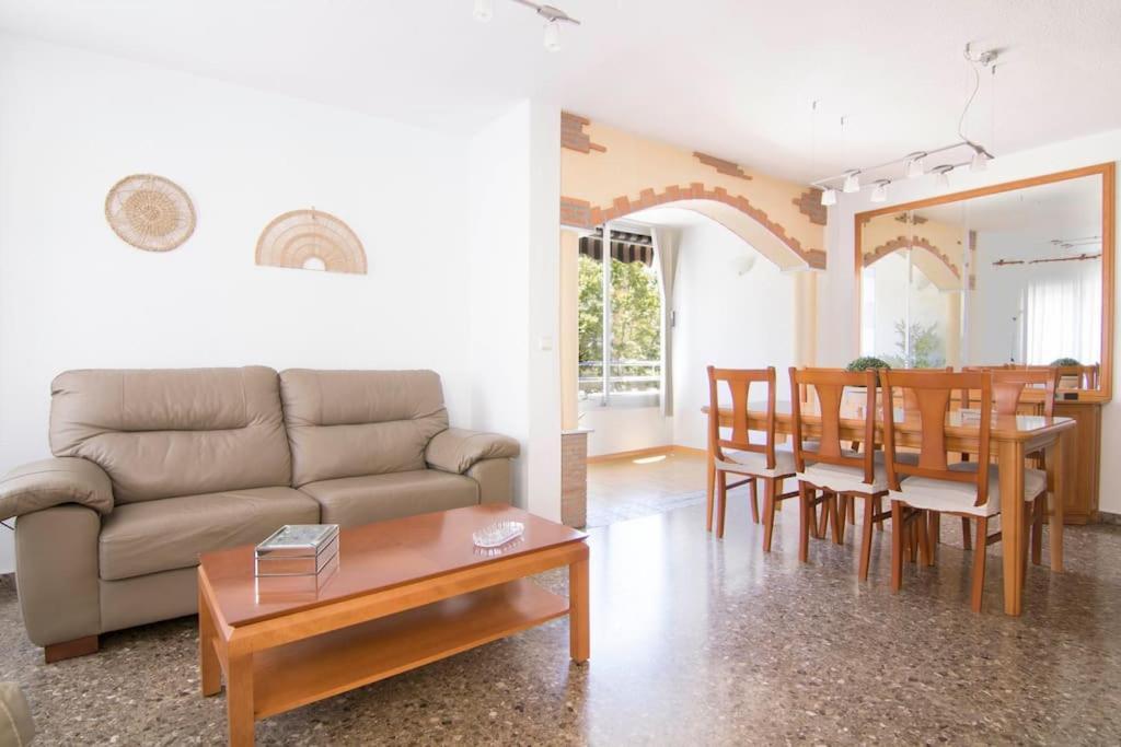 Apartment A 300m Playa Arenal - *