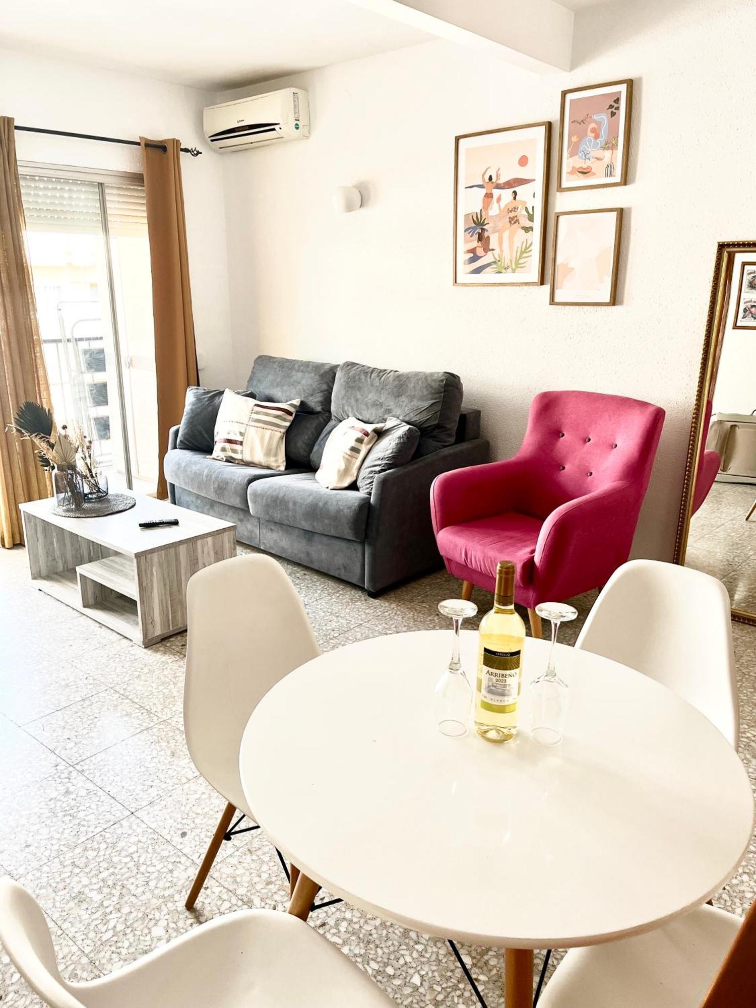 Apartment Natalie Sun 100m To The Center *