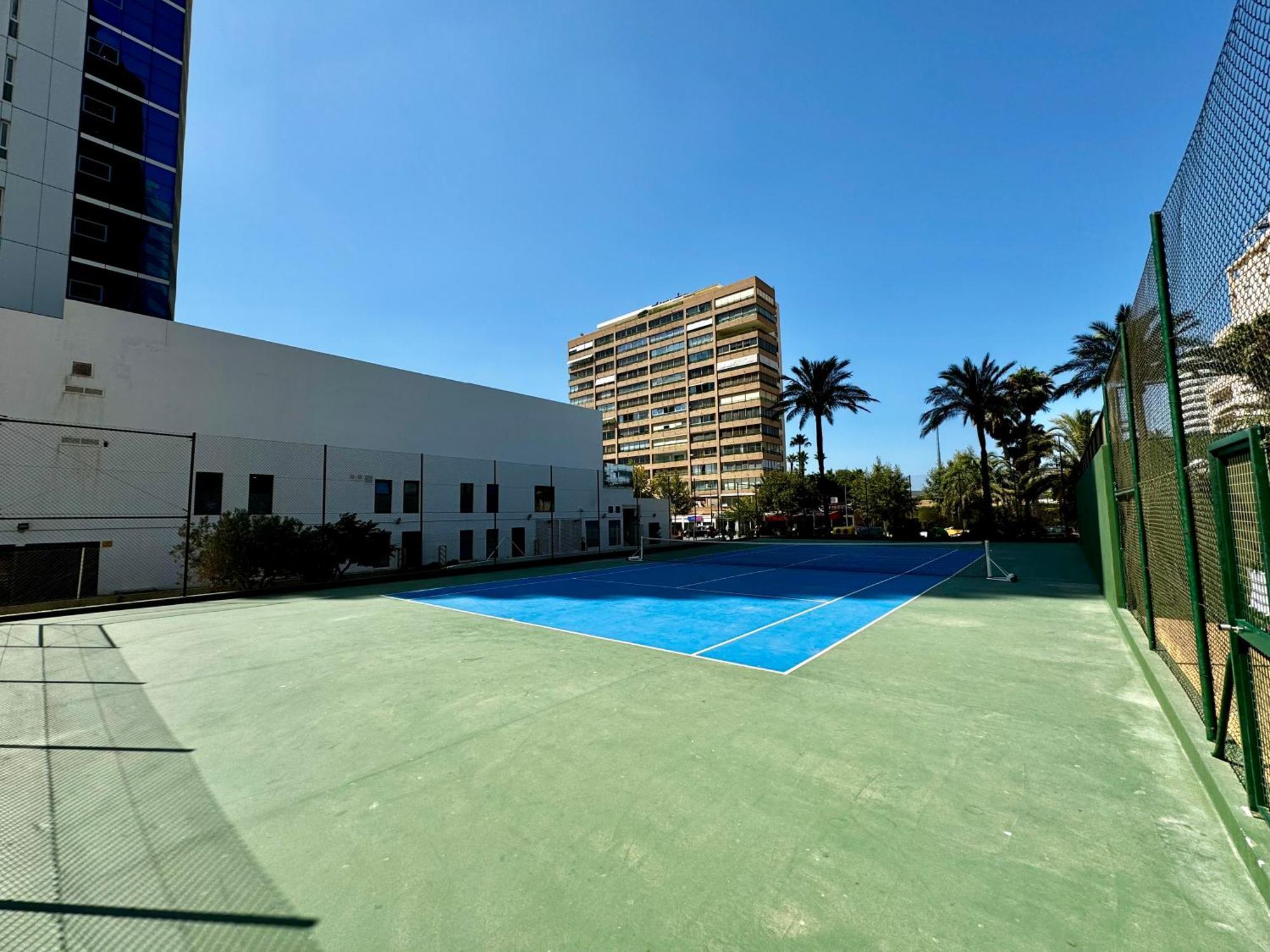 Premium Beachfront Apolo Xiv Apartment *