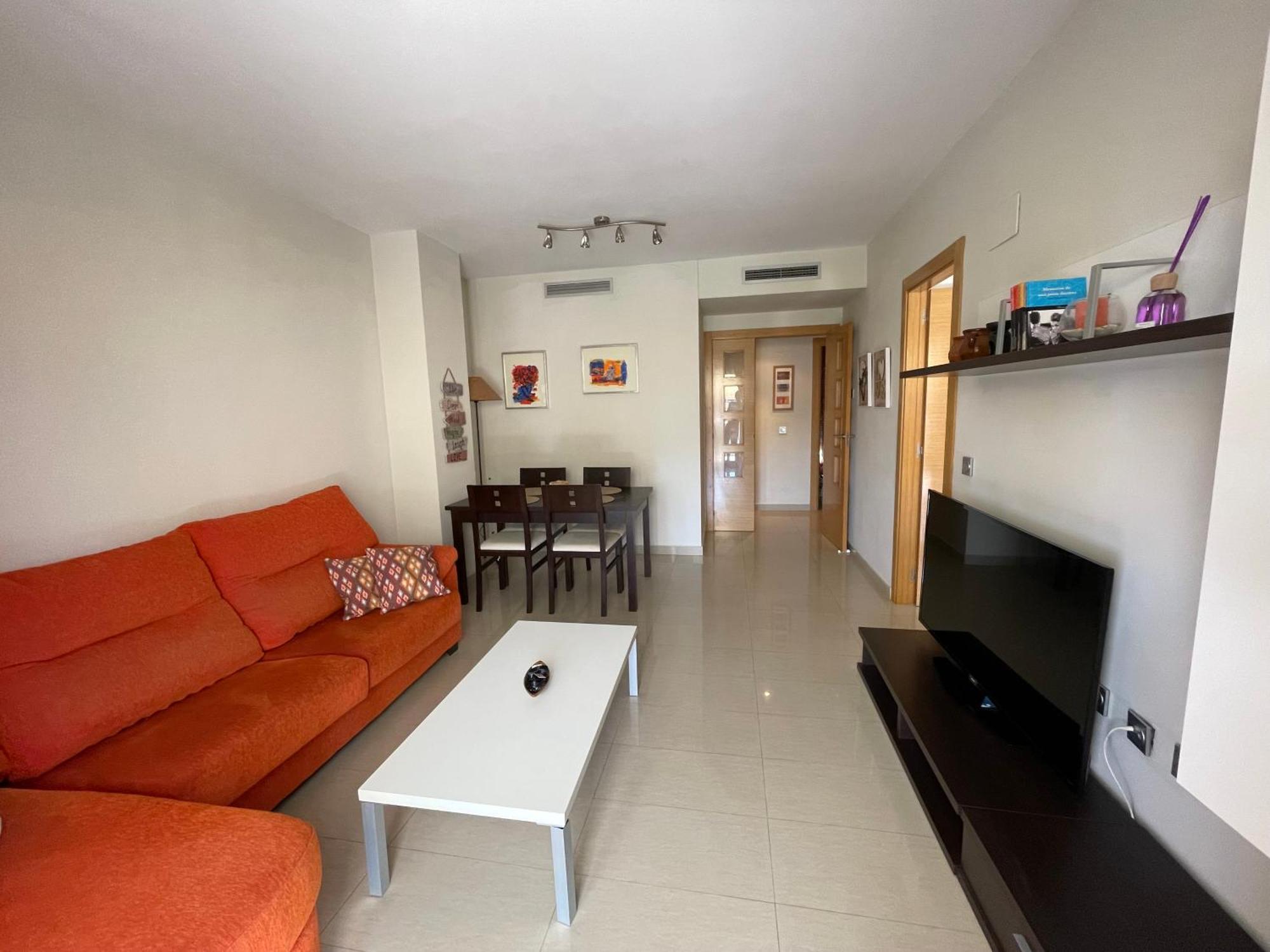 En Apartment *