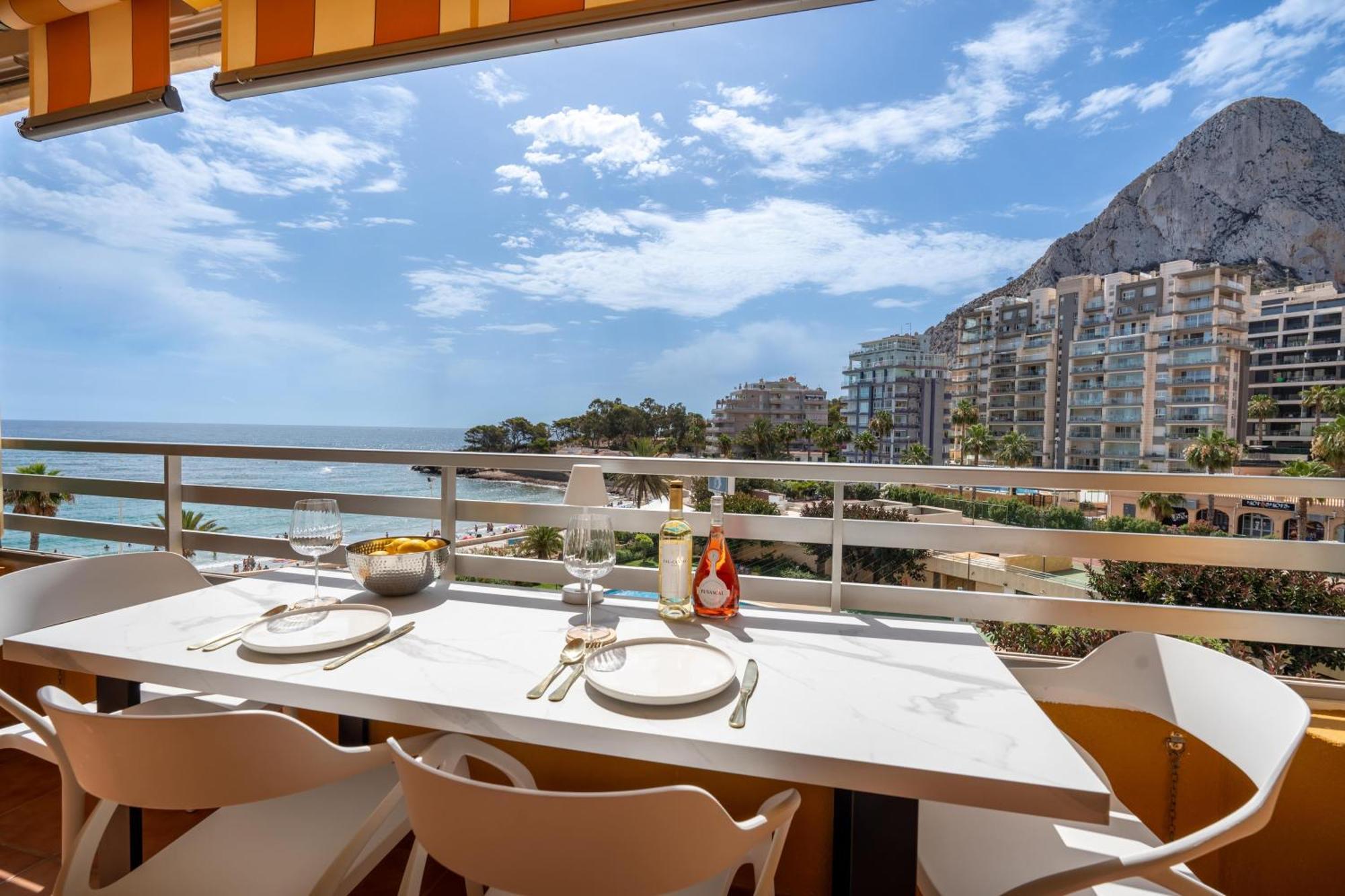 Voramar II On The Beach Apartment
