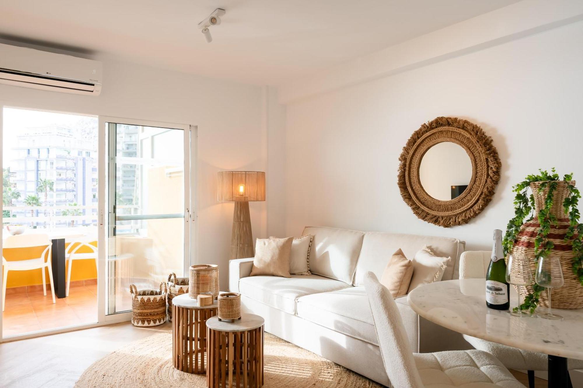 Voramar II On The Beach Apartment *