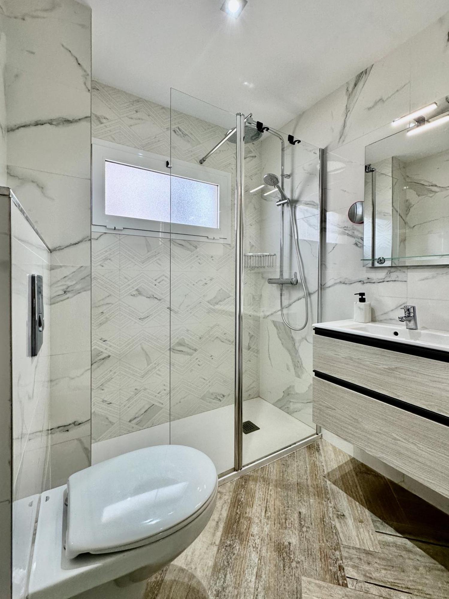 Apartamento Clubrent - Magnificent Apartment, Bermudas Building *