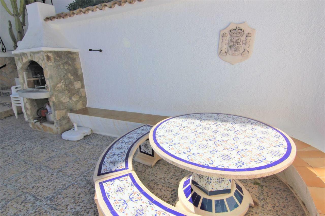 Villaguila Villa