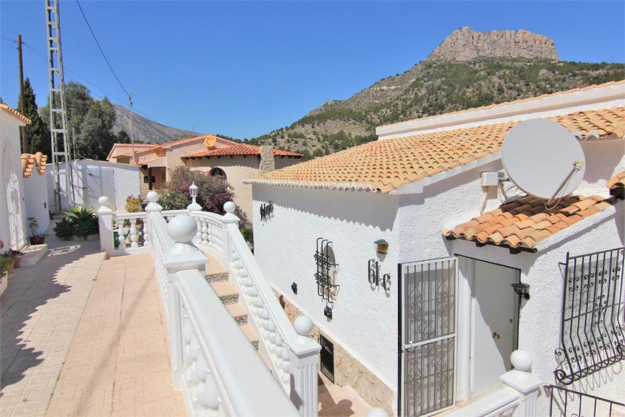 Villa Villaguila