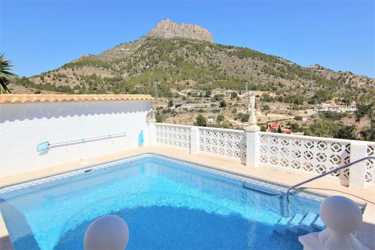 Villa Villaguila