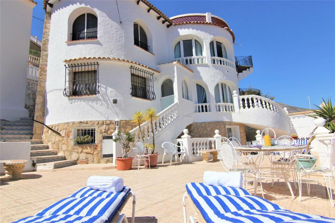 Villaguila Villa