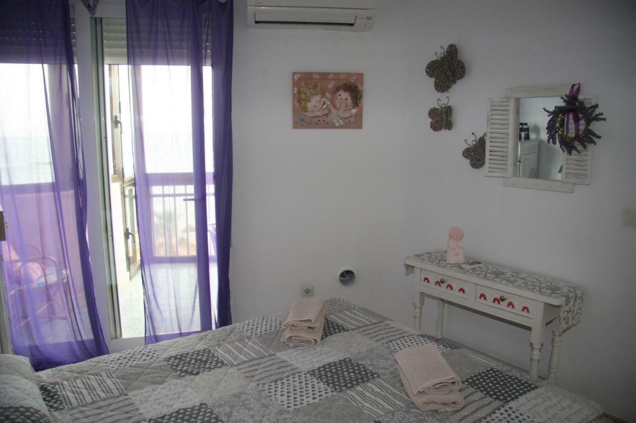 Primera Linea De Playa Con Garaje Apartamento *