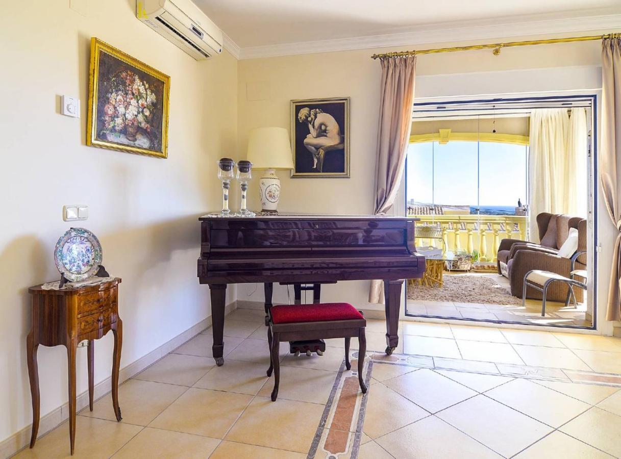 Villa Cometa - Plusholidays *