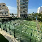 Primera linea vistas piscina y parking