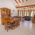 Villa Empedrola