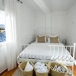 Calpe Cozy Apartment With The Mountain View 5 Min To The Beach