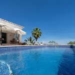Casa Ilusion