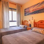Apartamento céntrico en playa Arenal - MIRAIFACH