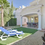 Bungalow Rosa - Plusholidays